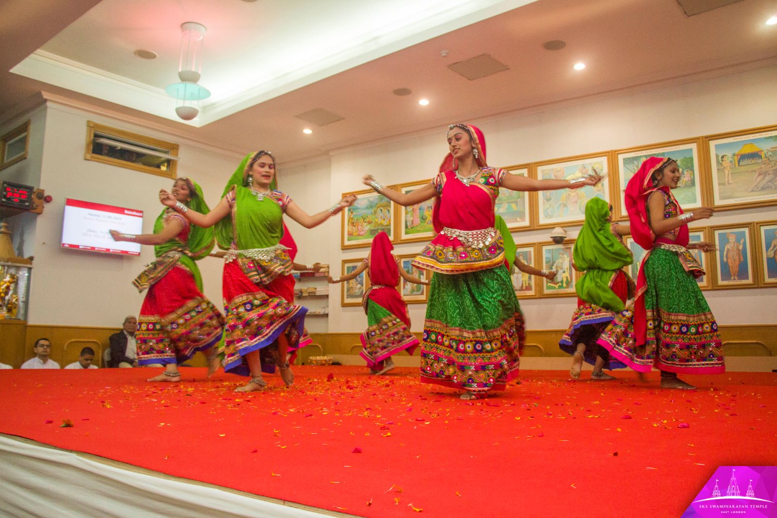 ©1987-2017 SKS Swaminarayan Temple East London